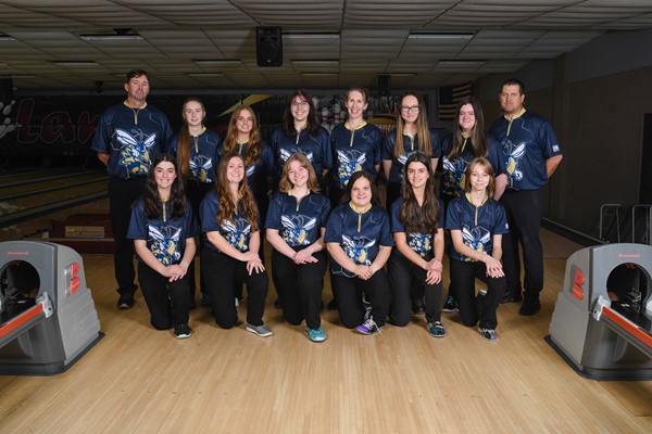 girls bowling team photo